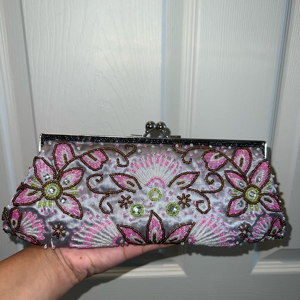 Maxmayer Beaded Snap Purse
